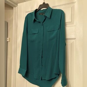 APT 9 2 sleeve shirt blouse  size Medium